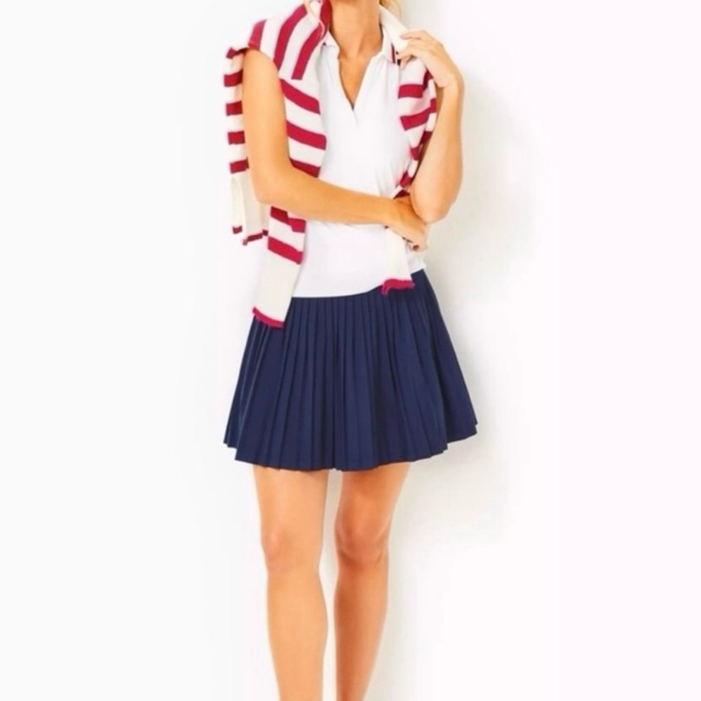 Lilly Pulitzer Low Tide Navy Makara Skort UPF 50+ Large NWT